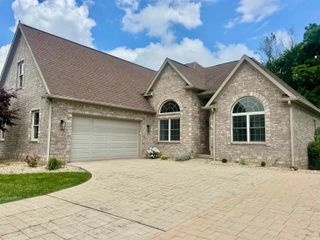 803 Spyglass Hill Drive, Bedford, IN 47421