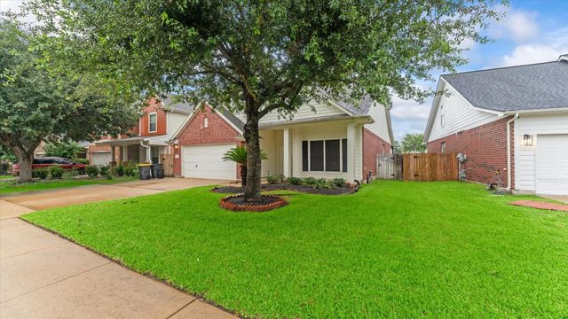 4931 Trailing Clover Court, Houston, TX 77084