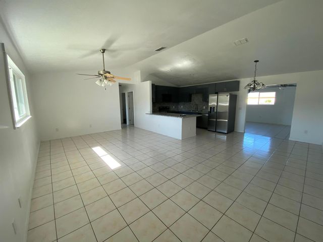757 NW Bayard Avenue, Port St Lucie, FL 34983