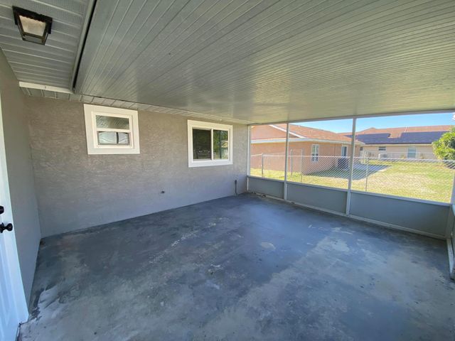 757 NW Bayard Avenue, Port St Lucie, FL 34983