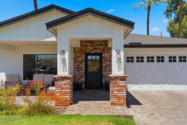 4214 E TURNEY Avenue, Phoenix, AZ 85018