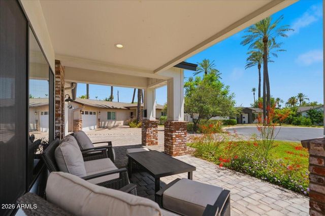 4214 E TURNEY Avenue, Phoenix, AZ 85018
