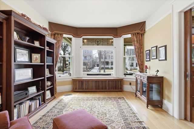 641 Goodrich Avenue, Saint Paul, MN 55105