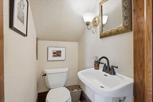 641 Goodrich Avenue, Saint Paul, MN 55105