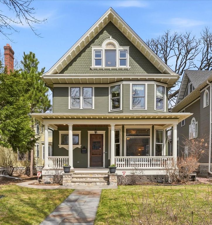 641 Goodrich Avenue, Saint Paul, MN 55105