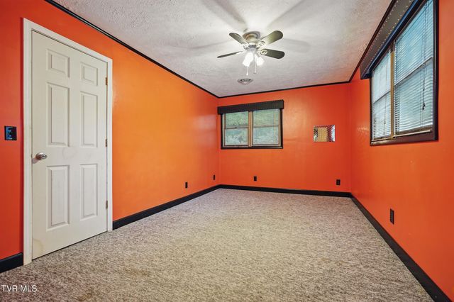 8020 Rock Switch Road, Wise, VA 24293