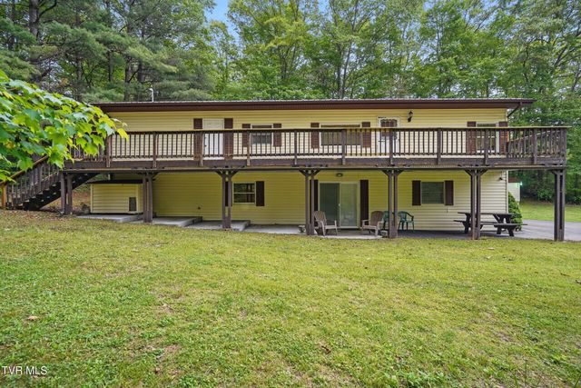 8020 Rock Switch Road, Wise, VA 24293