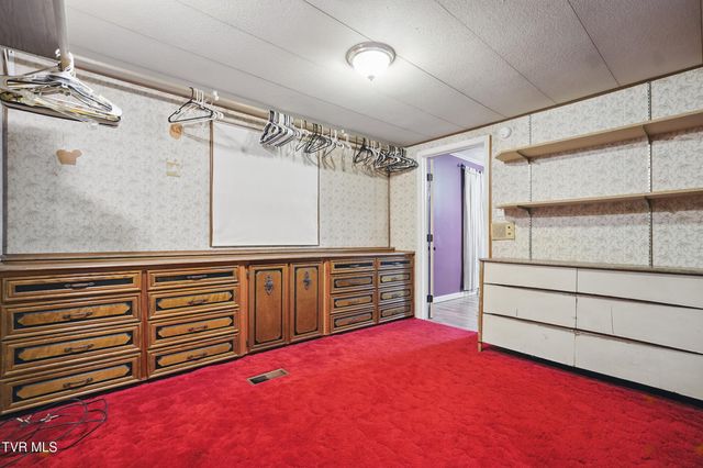 8020 Rock Switch Road, Wise, VA 24293