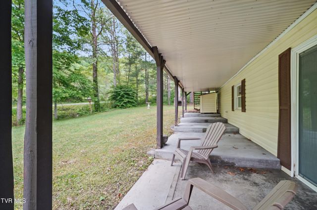 8020 Rock Switch Road, Wise, VA 24293