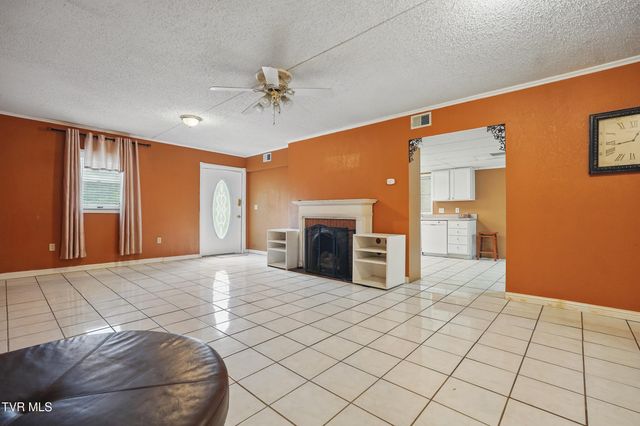 8020 Rock Switch Road, Wise, VA 24293