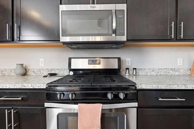 13205 Mckinley Place, Crown Point, IN 46307