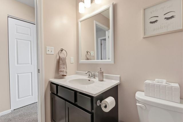 13205 Mckinley Place, Crown Point, IN 46307