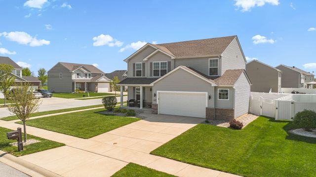 13205 Mckinley Place, Crown Point, IN 46307