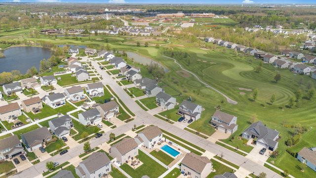 13205 Mckinley Place, Crown Point, IN 46307