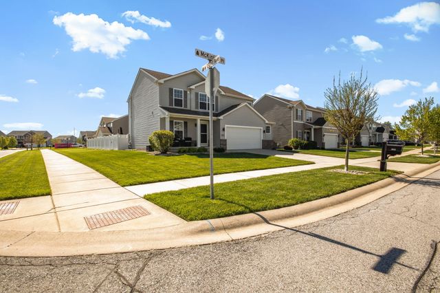 13205 Mckinley Place, Crown Point, IN 46307