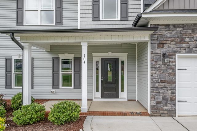 104 Buckhaven Court, Holly Springs, NC 27540