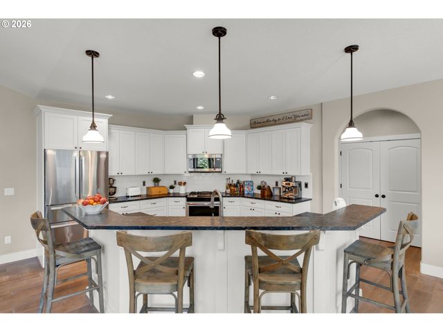 6806 Ne 69TH Cir, Vancouver, WA 98661