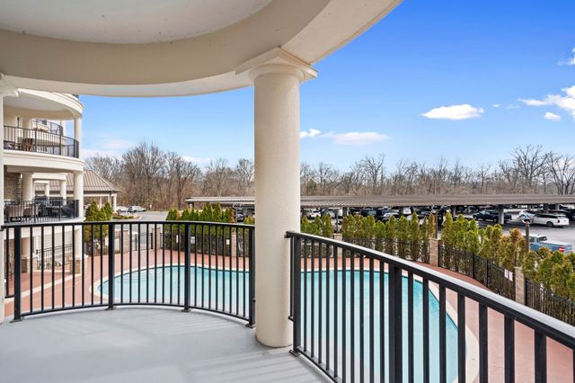 400 Warioto Way Apt 215, Ashland City, TN 37015