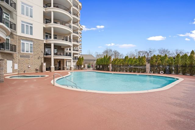 400 Warioto Way Apt 215, Ashland City, TN 37015