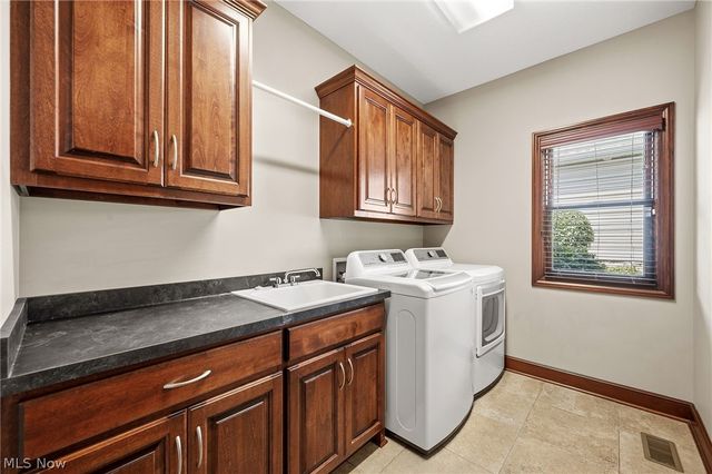 318 Edenmore Street, Wadsworth, OH 44281