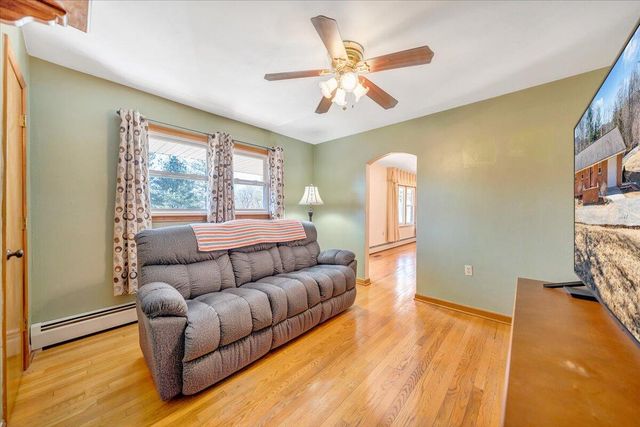 5292 Amanda LN, Roanoke, VA 24014