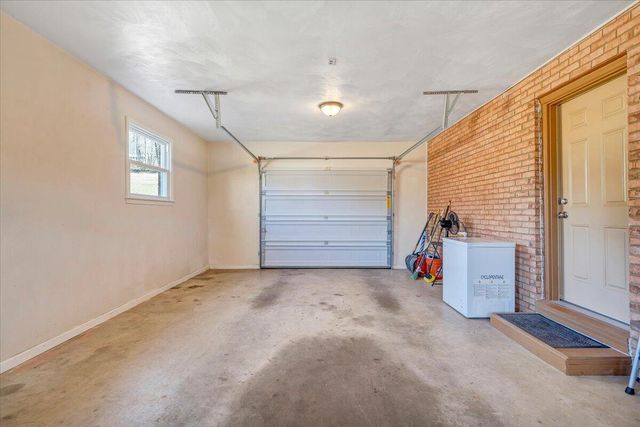 5292 Amanda LN, Roanoke, VA 24014