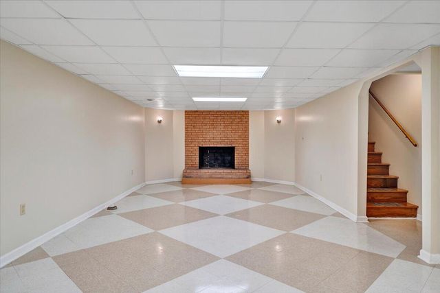 5292 Amanda LN, Roanoke, VA 24014