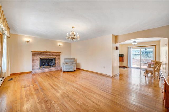 5292 Amanda LN, Roanoke, VA 24014