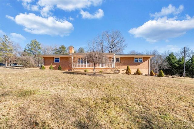 5292 Amanda LN, Roanoke, VA 24014