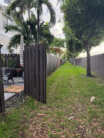 12426 SW 125th Ter, Miami, FL 33186