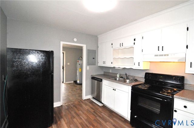 817 Arlington St, Petersburg, VA 23803