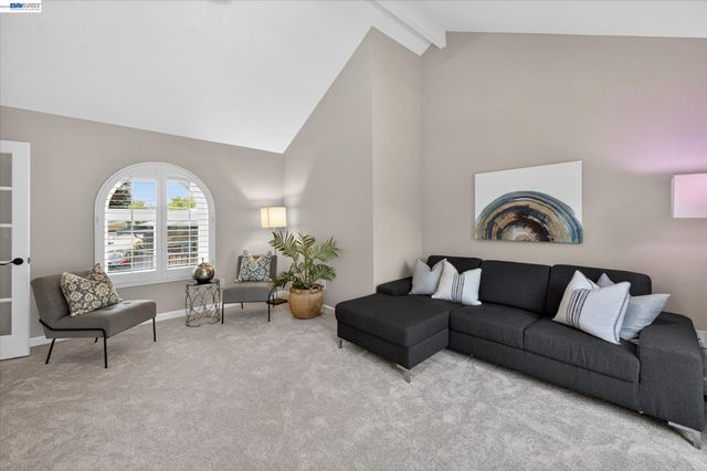 5943 Corte Arboles, Pleasanton, CA 94566