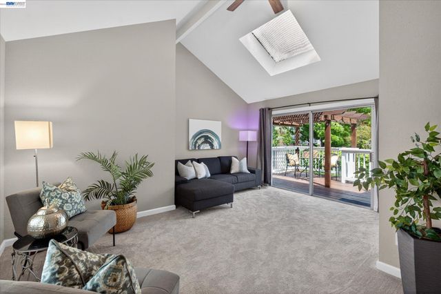 5943 Corte Arboles, Pleasanton, CA 94566