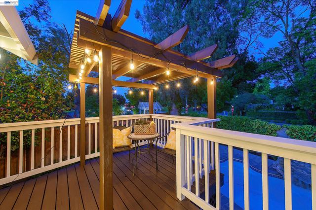 5943 Corte Arboles, Pleasanton, CA 94566