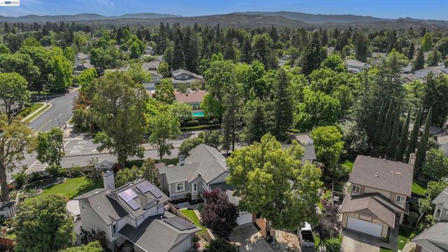5943 Corte Arboles, Pleasanton, CA 94566