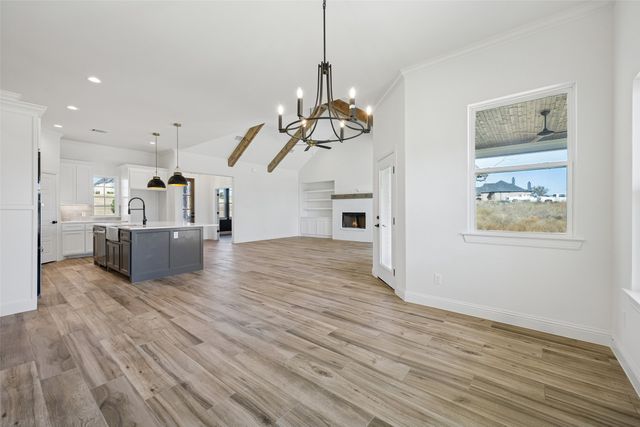 257 Coalson Crossing, Azle, TX 76020