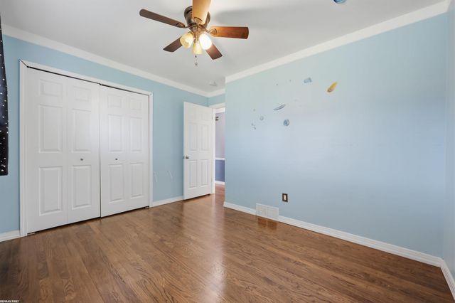13203 Darryl Drive, Warren, MI 48088