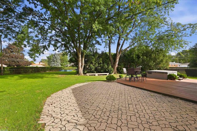 13203 Darryl Drive, Warren, MI 48088