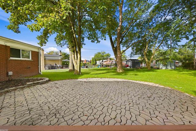 13203 Darryl Drive, Warren, MI 48088