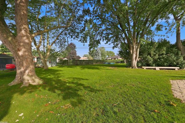 13203 Darryl Drive, Warren, MI 48088