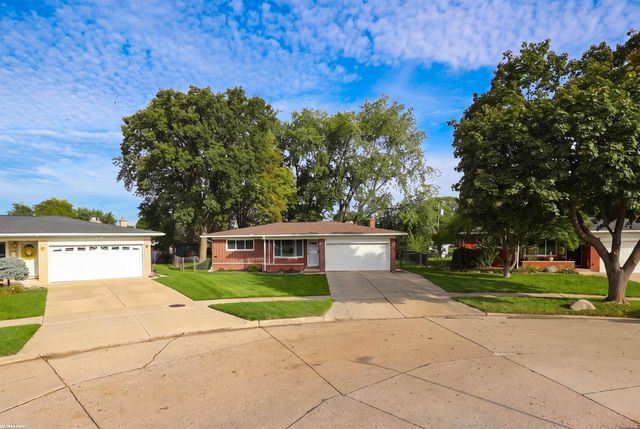 13203 Darryl Drive, Warren, MI 48088