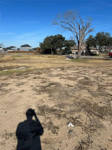 3511 Fuqua Road, Houston, TX 77047