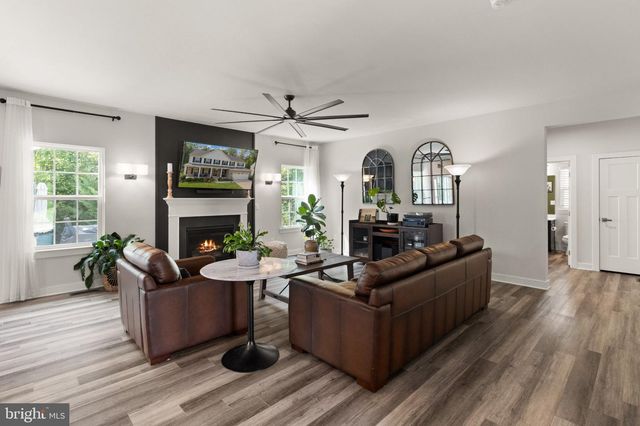 112 ELMSLEY LN, Stafford, VA 22554