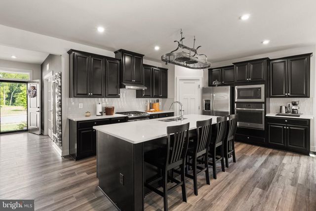 112 ELMSLEY LN, Stafford, VA 22554