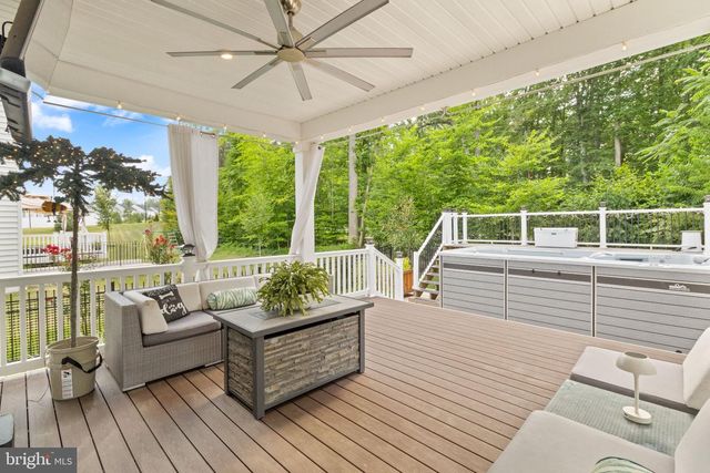 112 ELMSLEY LN, Stafford, VA 22554