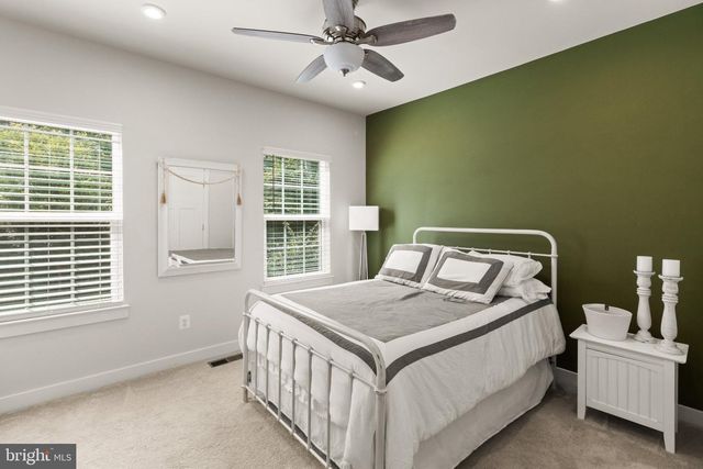 112 ELMSLEY LN, Stafford, VA 22554
