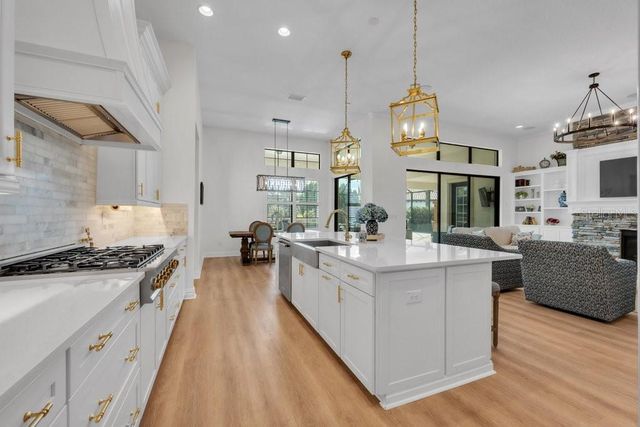5201 ALAFIA FALLS DRIVE, Lithia, FL 33547