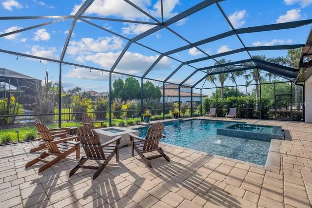 5201 ALAFIA FALLS DRIVE, Lithia, FL 33547