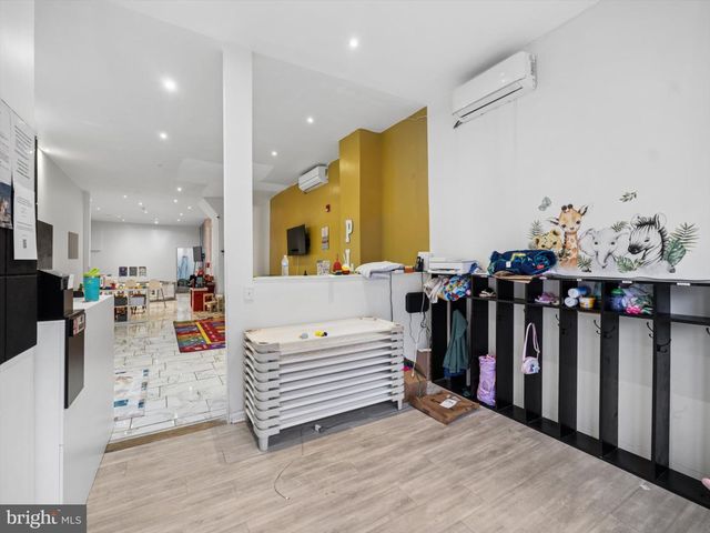 2563 GERMANTOWN AVE, Philadelphia, PA 19133