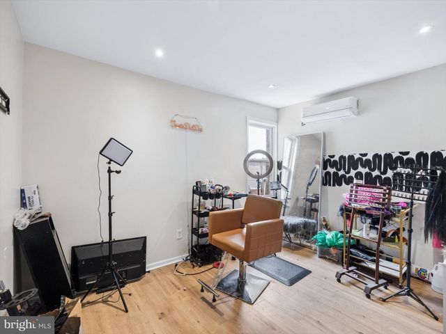 2563 GERMANTOWN AVE, Philadelphia, PA 19133